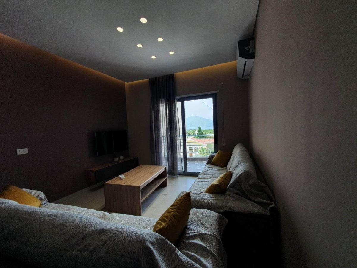 Mountain Meets Sea-Spectacular View In Orikum Apartment エクステリア 写真