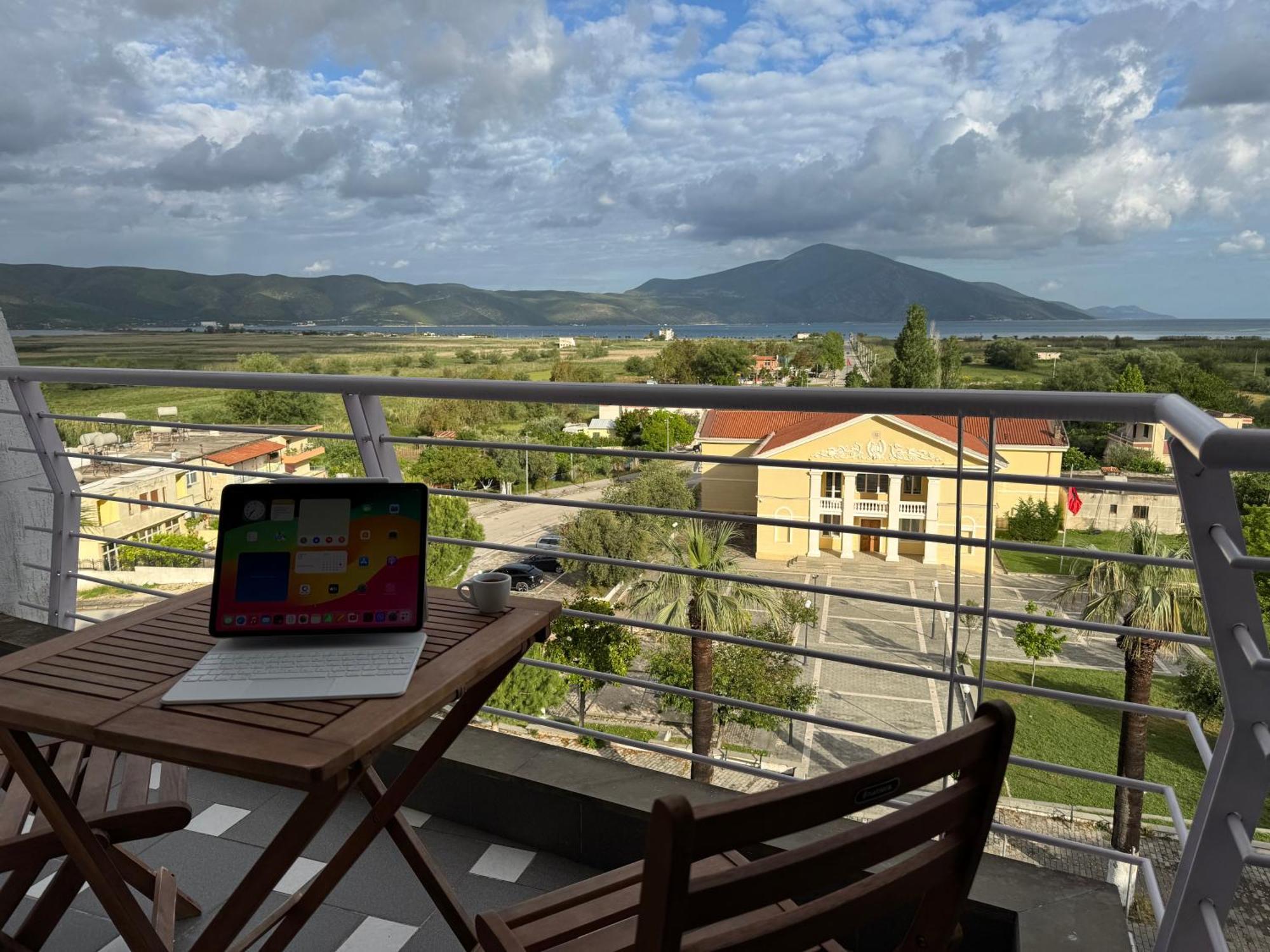 Mountain Meets Sea-Spectacular View In Orikum Apartment エクステリア 写真